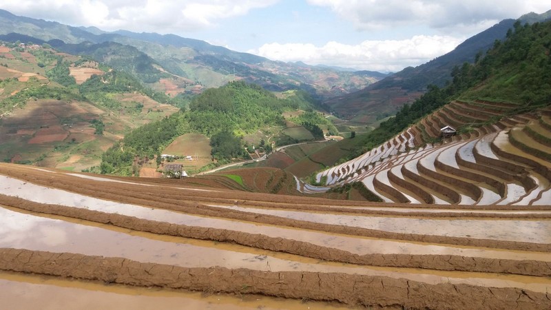 Wanderlust Tips Magazine | Ever wonder what coffee from the northern tip of Vietnam tastes like?