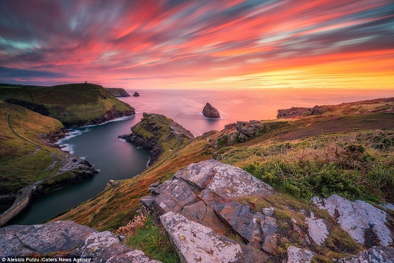 Wanderlust Tips Magazine | Britain's beautiful coast: Stunning ocean views