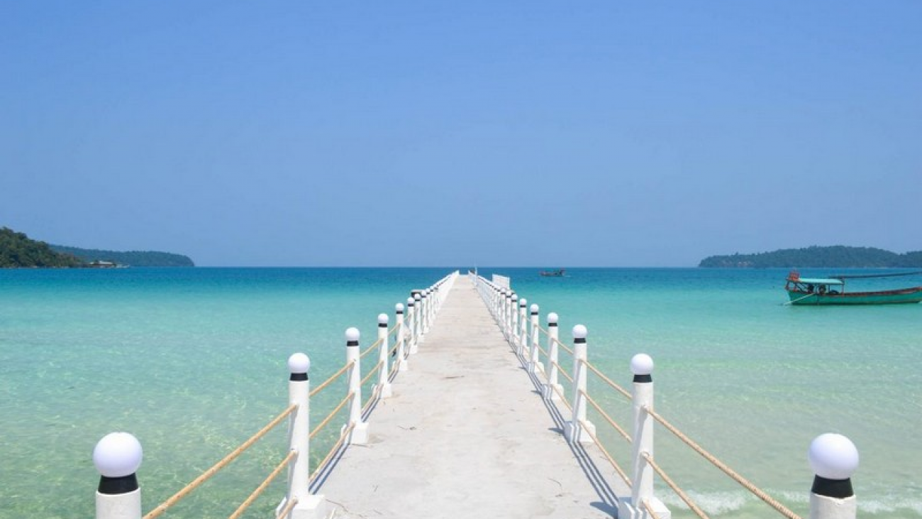 Wanderlust Tips Magazine | Koh Rong Samloem - Sun-filled summer at forgotten paradise island