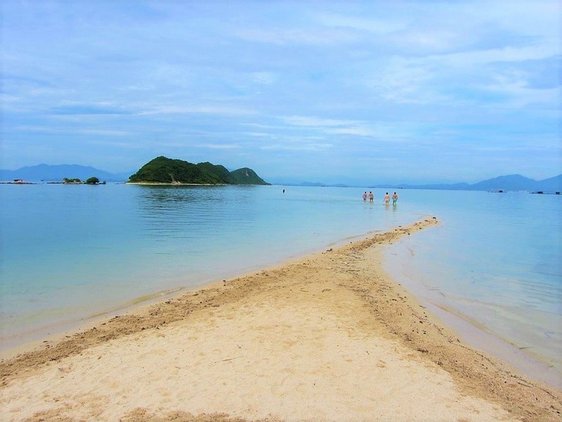 Wanderlust Tips Magazine | Nha Trang travel tips: 8 places to visit in morning