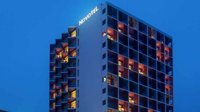 Wanderlust Tips Magazine | Lavish dinners for your beloved women at Novotel Nha Trang