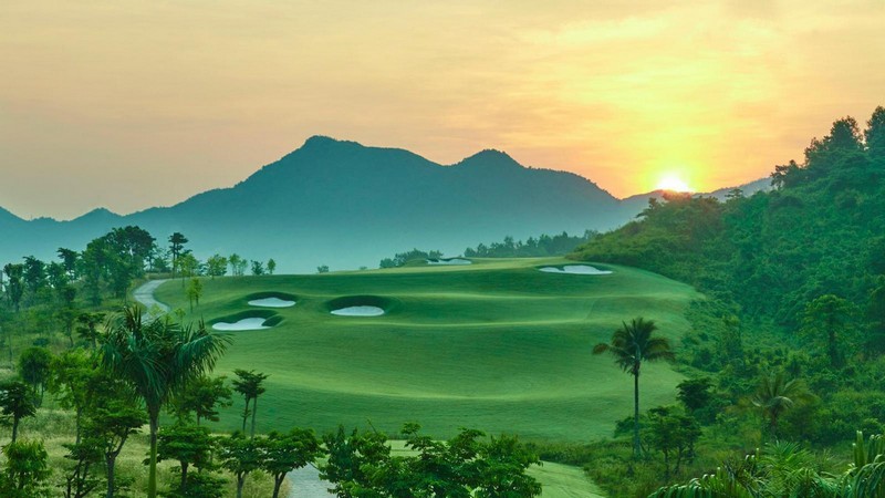 Wanderlust Tips Magazine | Vietnam owns the best new golf course of the world