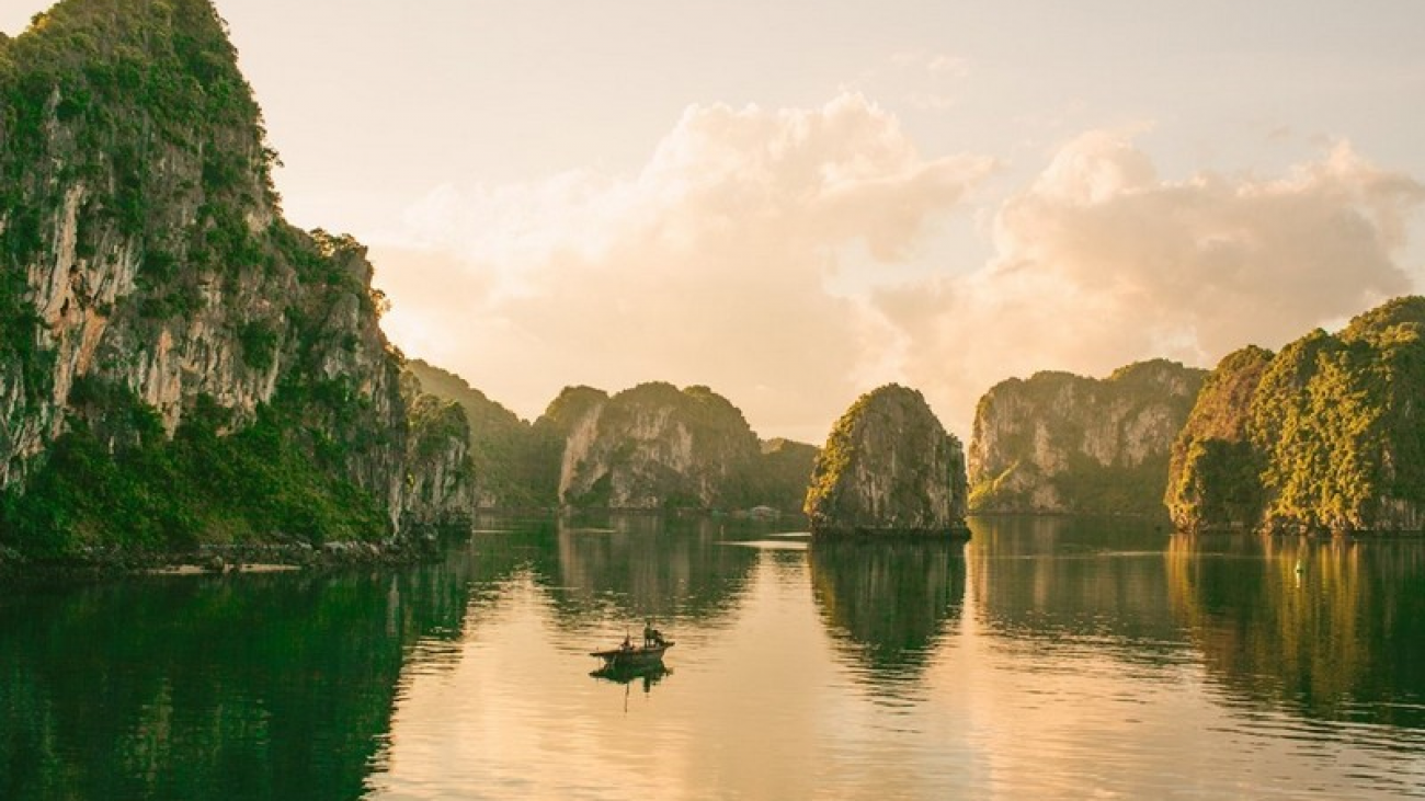 Wanderlust Tips Magazine | WhyVietnam campaign: Motivate the passion for travelling