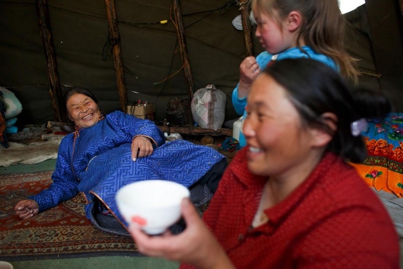 Wanderlust Tips Magazine | Tsaatan community: The last reindeer herders in Mongolia