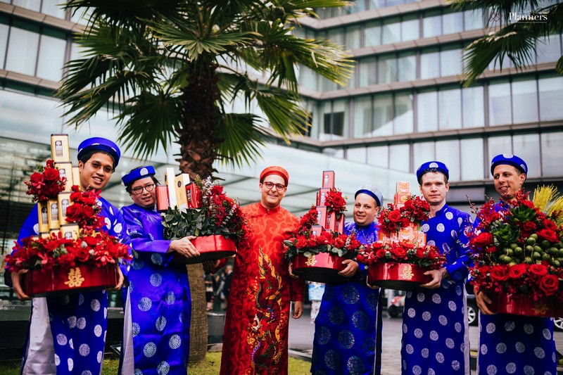 Wanderlust Tips Magazine | Vietnamese pre-wedding photography with western grooms