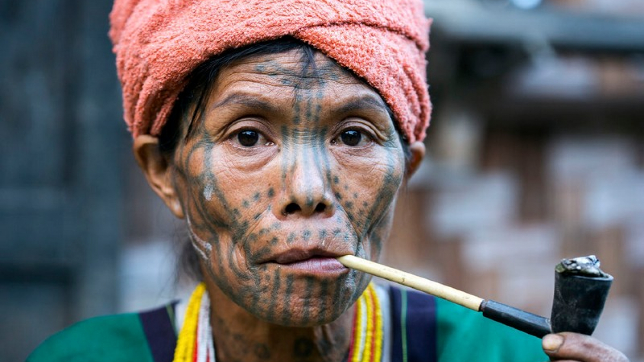 Wanderlust Tips Magazine | The stunning facial inkings of Chin women in Western Myanmar