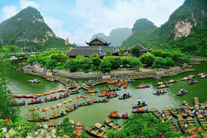 Wanderlust Tips Magazine | 8 ideal places to visit in Ninh Binh in the afternoon