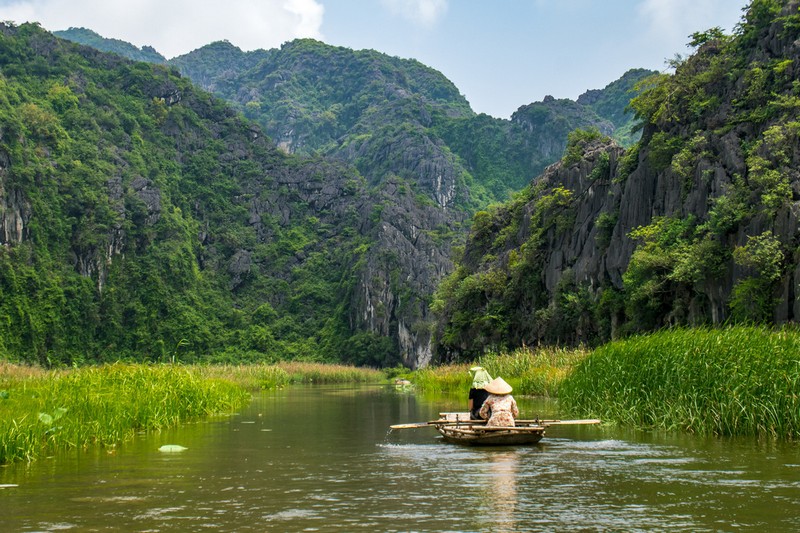 Wanderlust Tips Magazine | 8 ideal places to visit in Ninh Binh in the afternoon