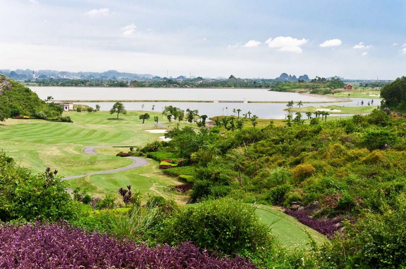 Wanderlust Tips Magazine | 8 ideal places to visit in Ninh Binh in the morning