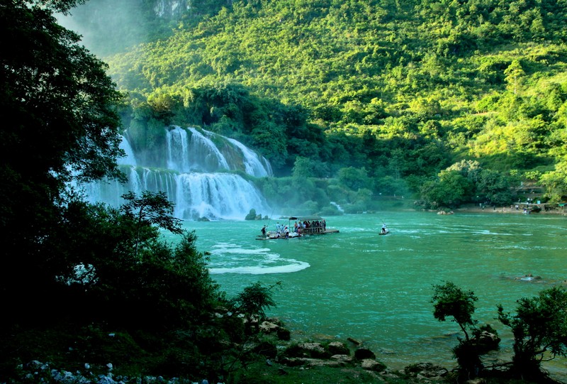 Wanderlust Tips Magazine | 8 ideal places to visit in Ninh Binh in the morning