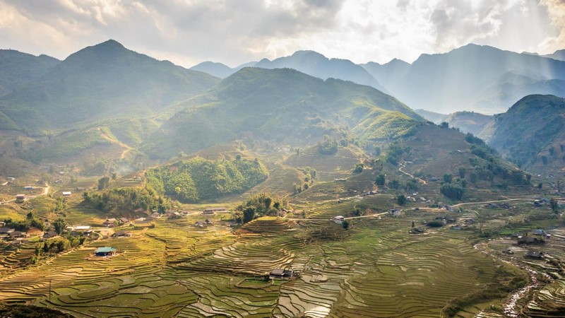 Best spectacular treks in Vietnam