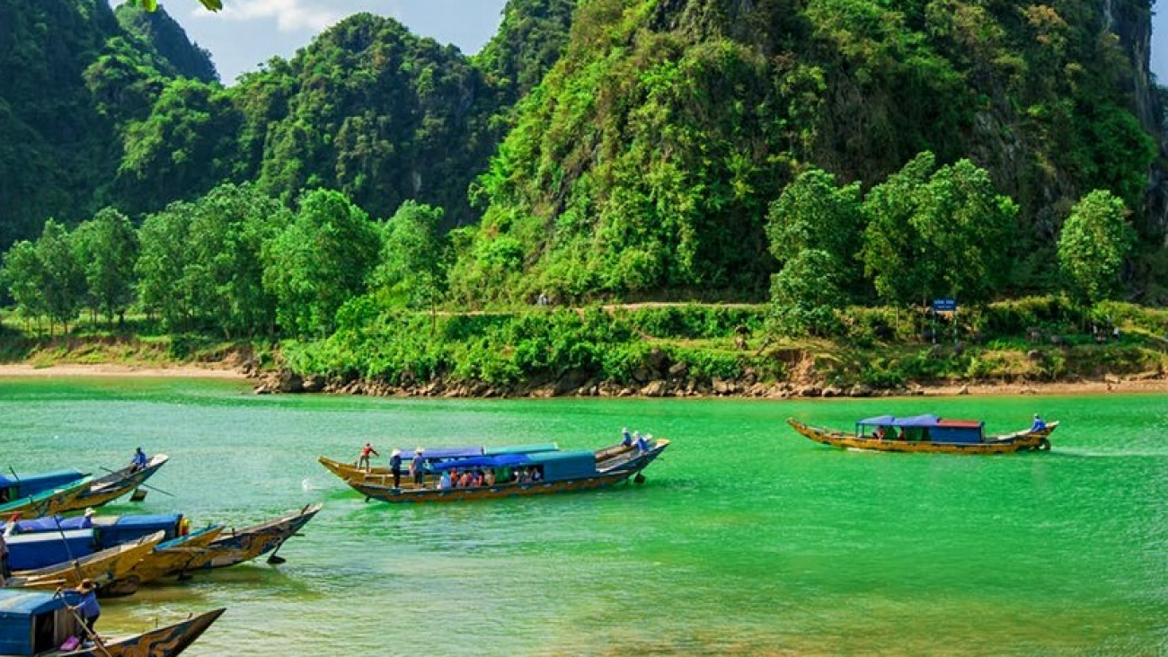 Wanderlust Tips Magazine | 8 must-see places in Quang Binh in the morning