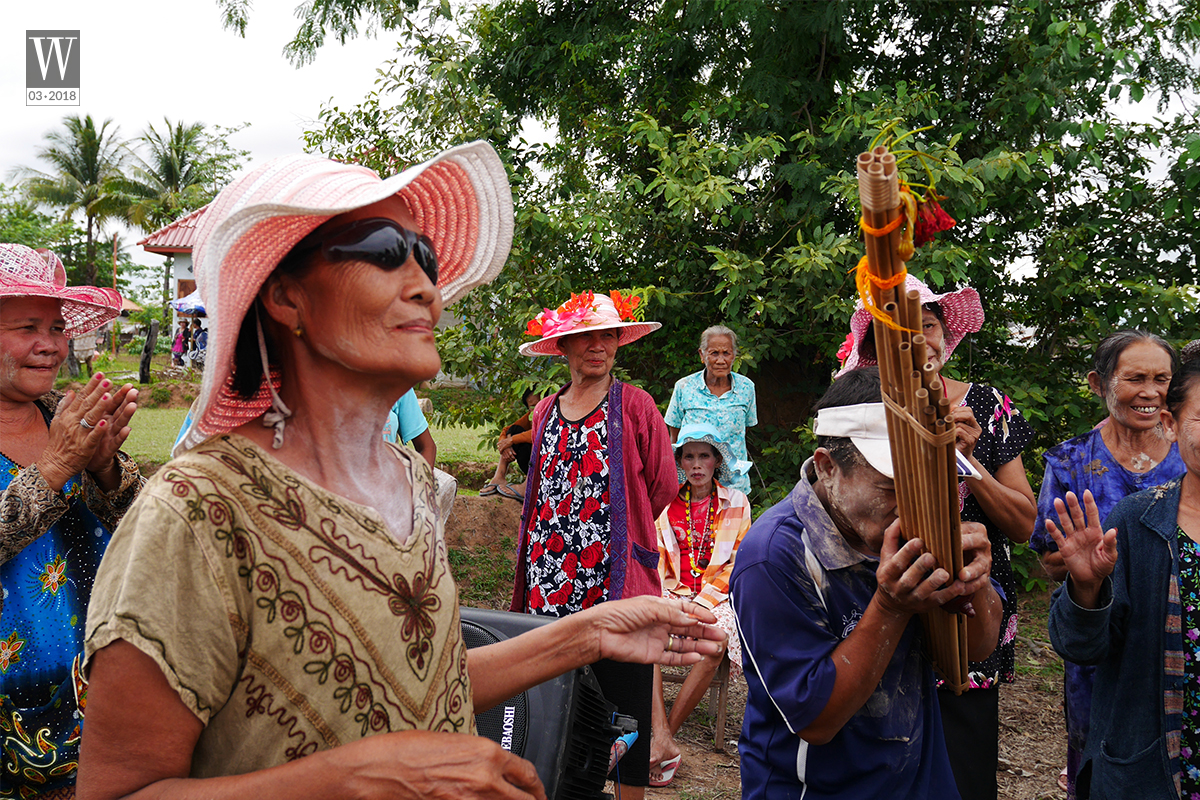 Wanderlust Tips Magazine | The Southern Laos – unforgettable imprints