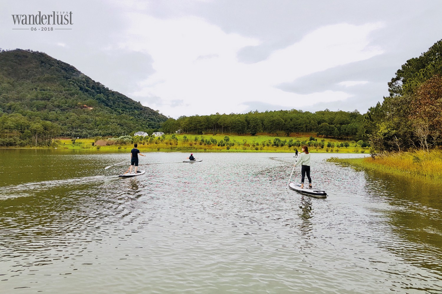 Wanderlust Tips Magazine | Stand – up paddle boarding to explore Vietnam (part 1)