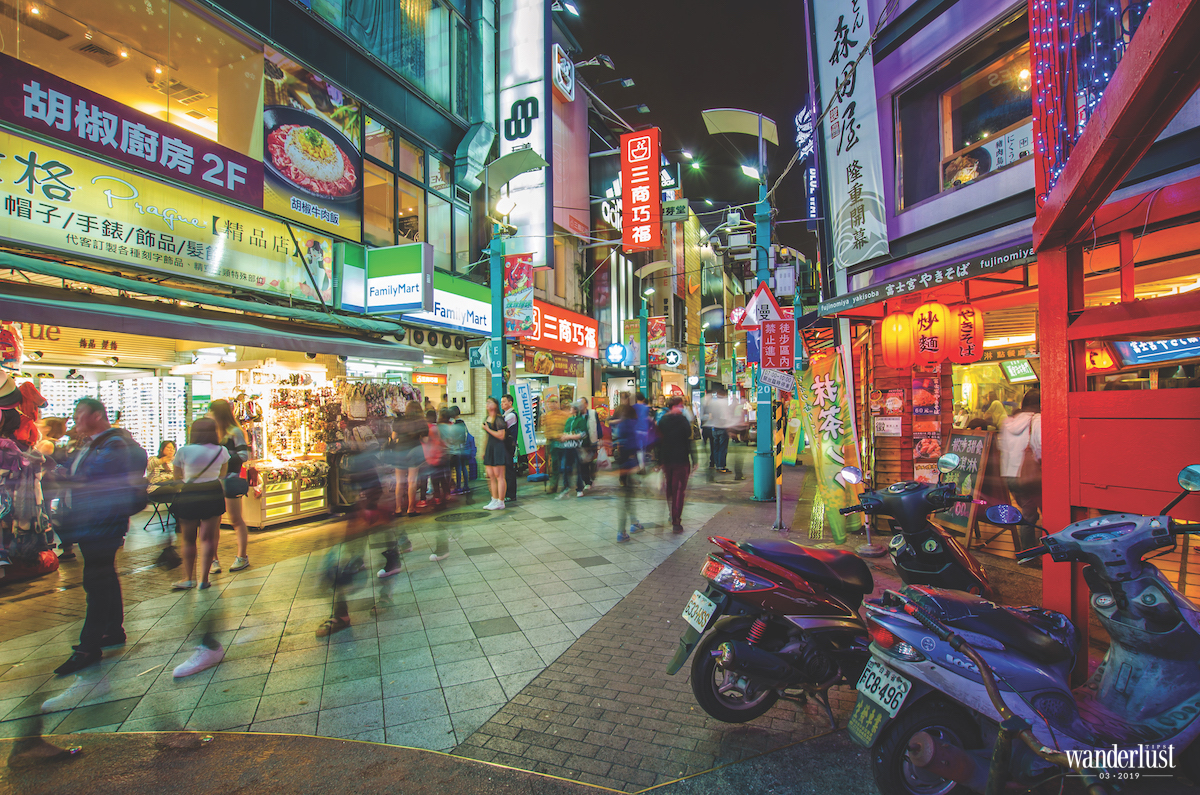 Wanderlust Tips Magazine | Night markets - The inherent charm of Taiwanese culture 