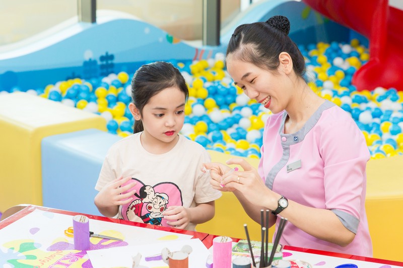 Wanderlust Tips Magazine | Sheraton Grand Danang Resort introduces new kids ambassador program with Chu Diep Anh