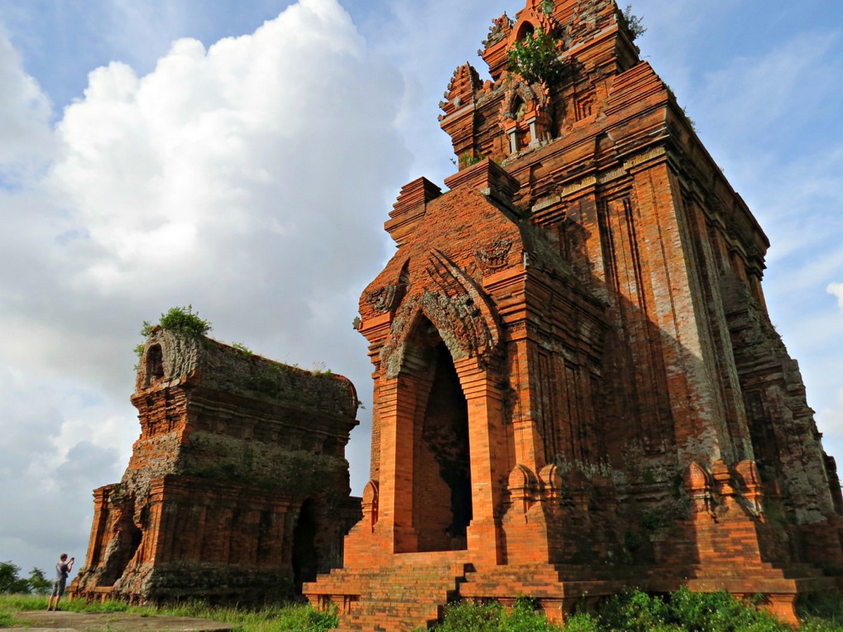 Wanderlust Tips Magazine  | 8 must-see places in Binh Dinh in the afternoon