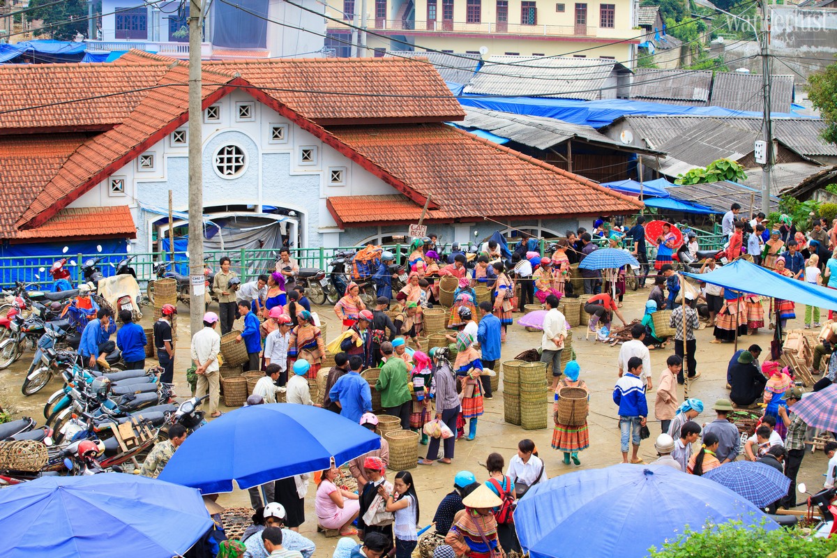 Wanderlust Tips magazine | Markets are at the heart of Vietnamese culture