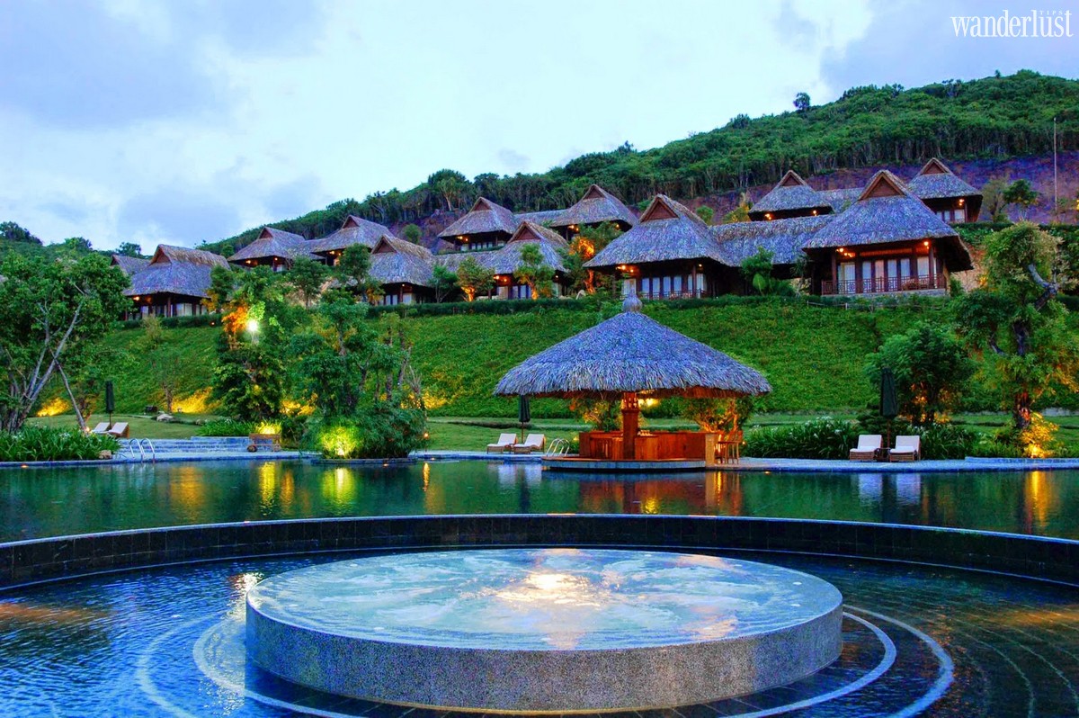 Wanderlust Tips | MerPerle Hon Tam Resort received the Leading Family Resort Award 2019