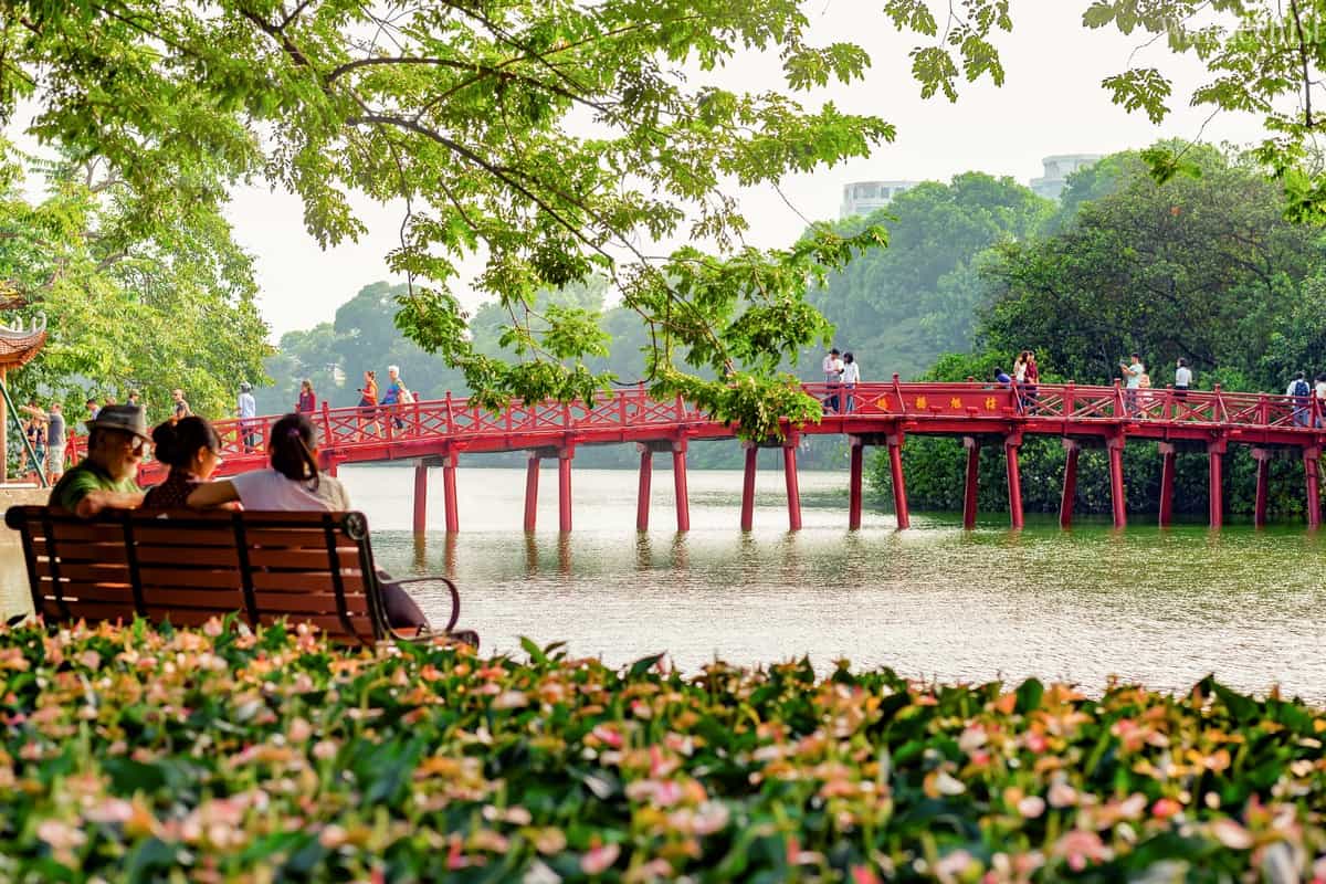 Wanderlust Tips magazine | Hanoi in my heart