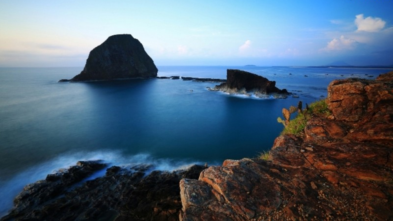 Wanderlust Tips Travel Magazine | Yen Island: Get lost in nature