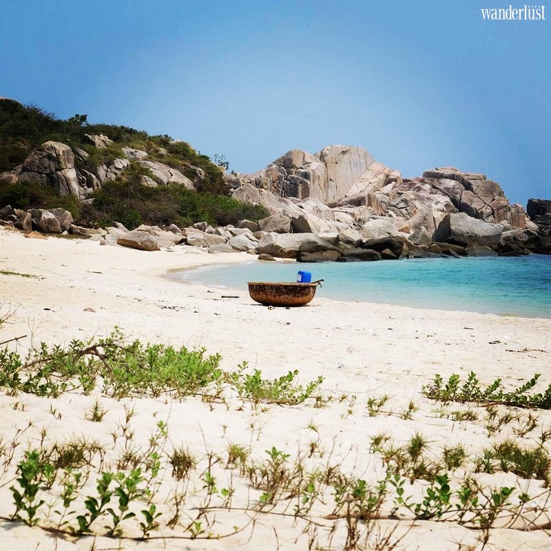 Wanderlust Tips Magazine | Hon Nua Island: A hidden paradise in Phu Yen