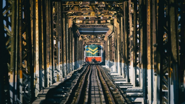 Wanderlust Tips Travel Magazine | The rhythmic clickety-clack of a Central Vietnam rail journey