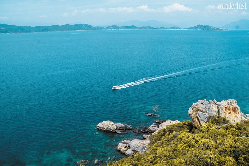 Wanderlust Tips Travel Magazine | Visit Cam Ranh, Vietnam on a peaceful day