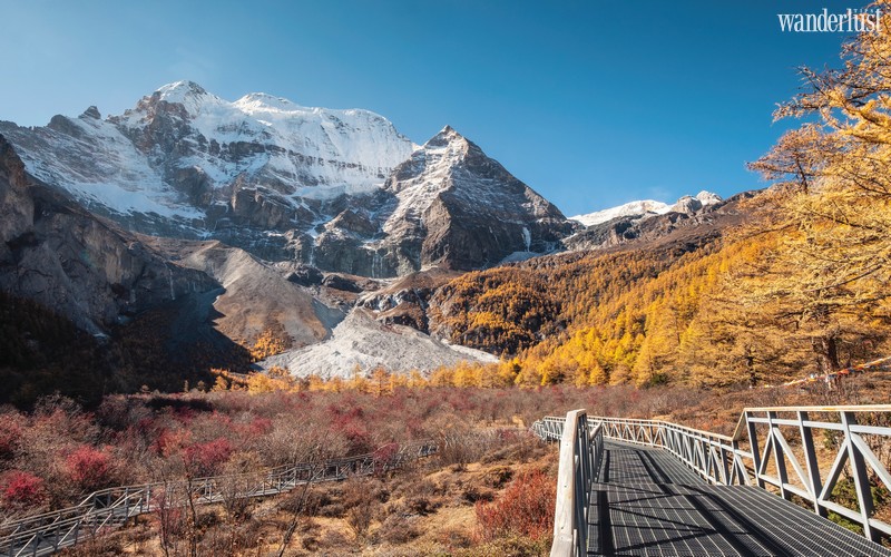 Wanderlust Tips Magazine | Looking for the last Shangri-La in Daocheng Yading, China