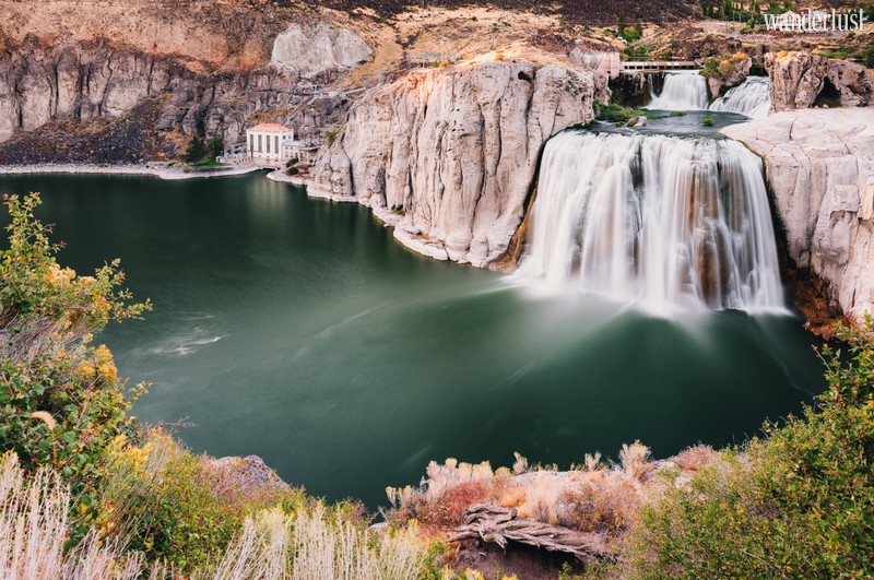 Wanderlust Tips Magazine | The best waterfalls in the USA you should visit at least once in a lifetime