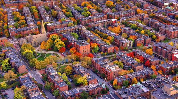 Wanderlust Tips Magazine - Falling for fall in Boston: 5 Best spots for leaf-peeping lovers