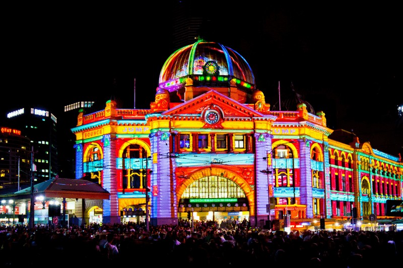 Wanderlust Tips | Magical White Night in Melbourne attracting hundreds of thousands of participants
