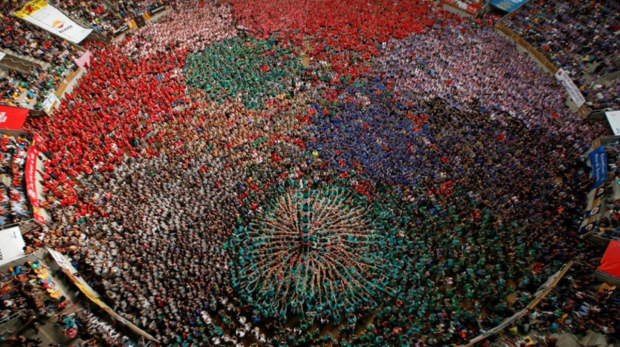 Wanderlust Tips - [La Merce An unique 'human tower' festival in the autumn in Spain]