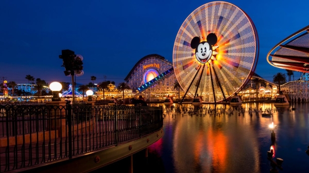 (Wanderlust Tips) 3 must-visit outstanding theme parks in California - 1