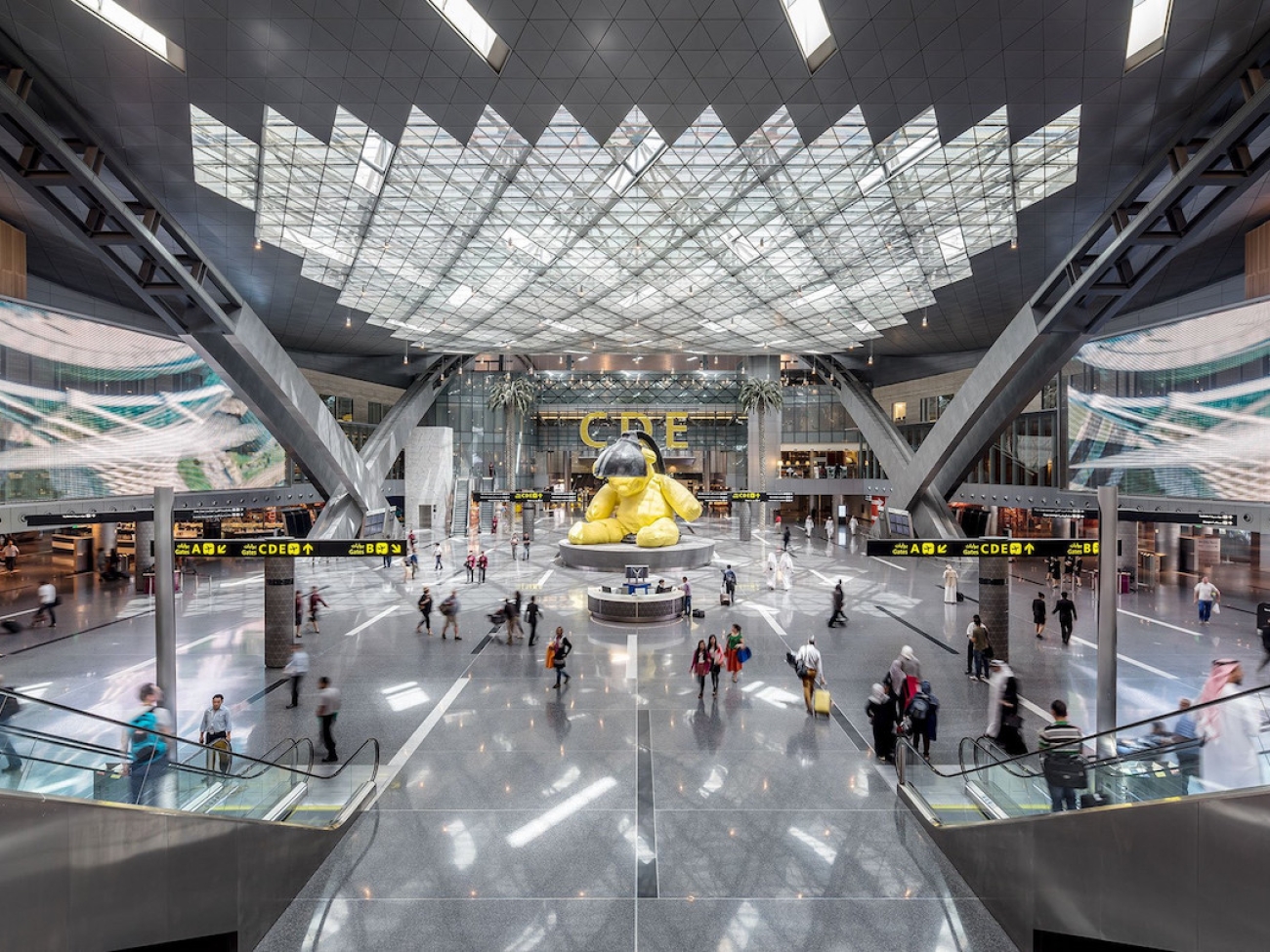 Discover Unforgettable Experiences with Qatar Airways and Hamad International Airport 4