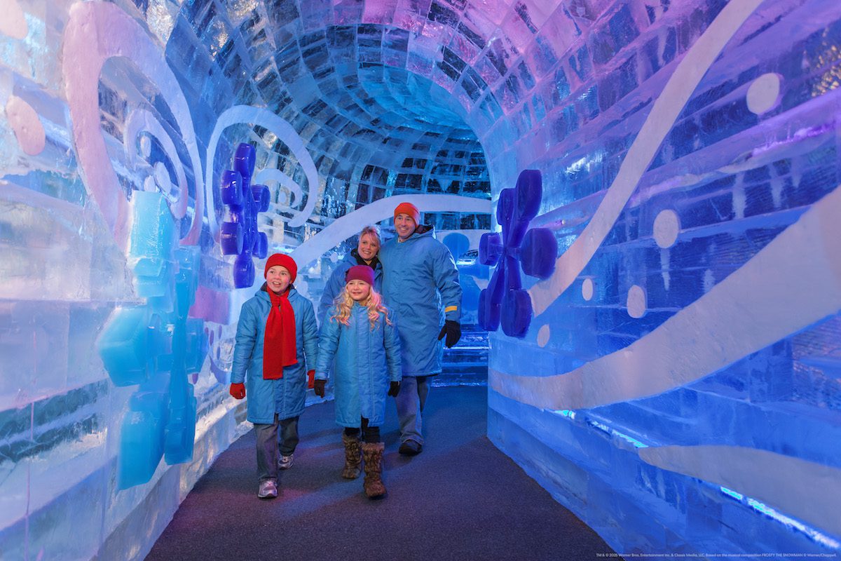 Family enjoy the wonderful moment at JW Marriott San Antonio Hill Country Resort & Spa