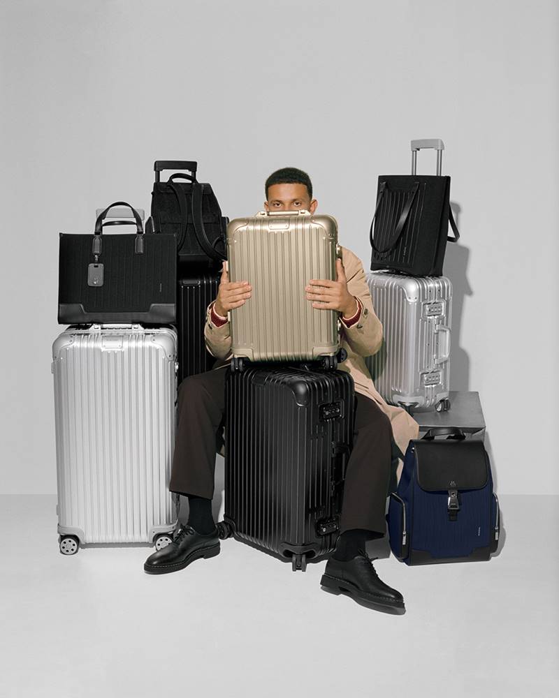 Aluminum vs. Polycarbonate The Royal Battle of Luxury Luggage Materials