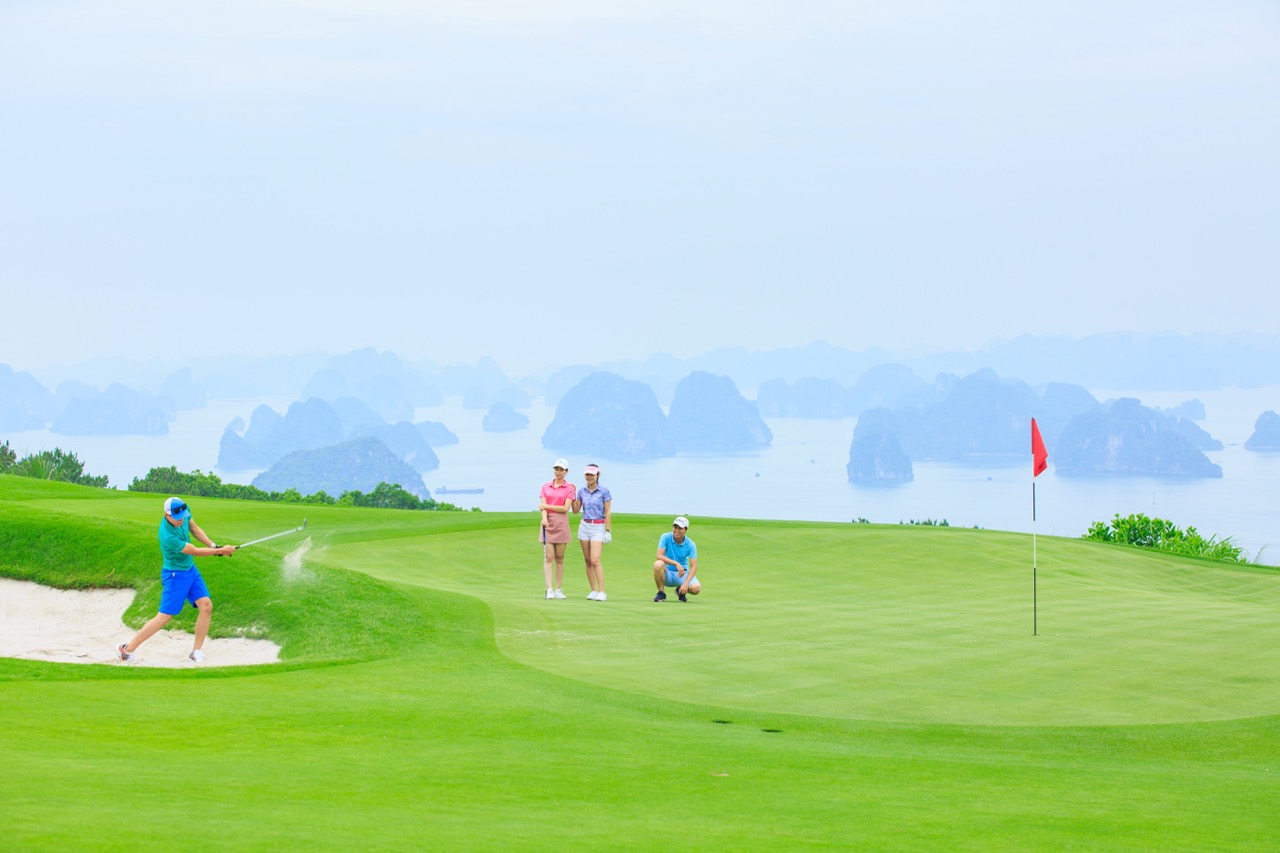 FLC Ha Long golf course